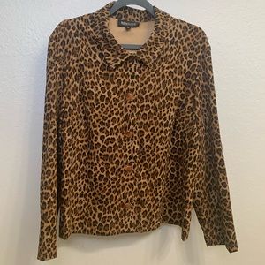 Leopard blazer, leopard jacket.